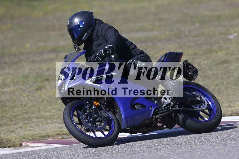 /01 02.04.2026 MAZ ADR/Gruppe gelb Gruppe gruen/11